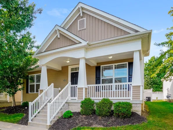 4524 Grand Strand Dr, Grove City, OH 43123