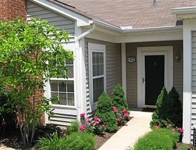 1st image of 1532 Commons Dr