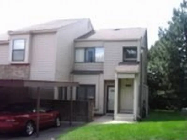 20820 Taft Rd #1, Northville, MI 48167