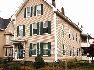 263 Spruce St APT 3, Manchester, NH 03103