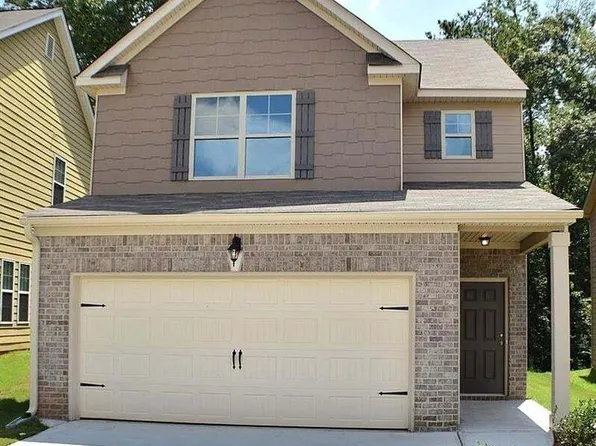 5880 Seabright Ln, College Park, GA 30349