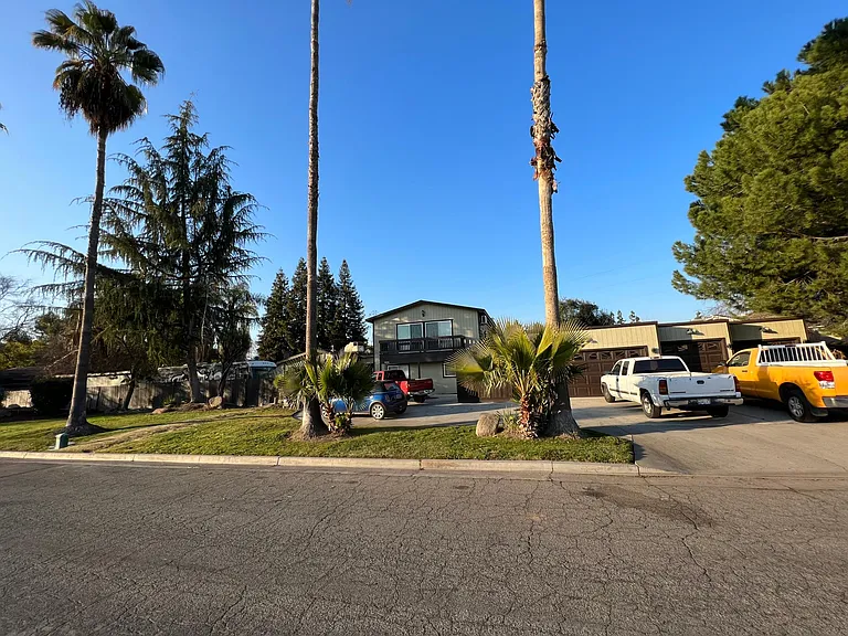 1116 E Fremont Ave #A — Photo 14