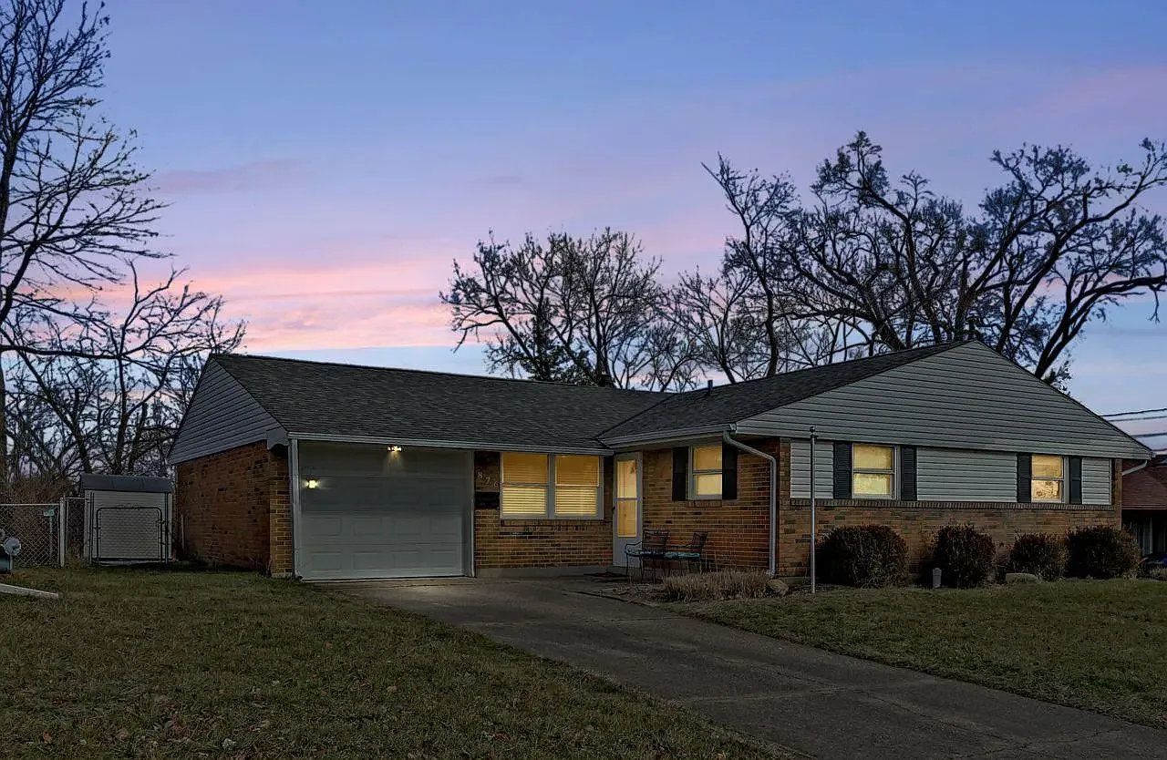 4 bed, 1200 sqft, $2,300 — Photo 1