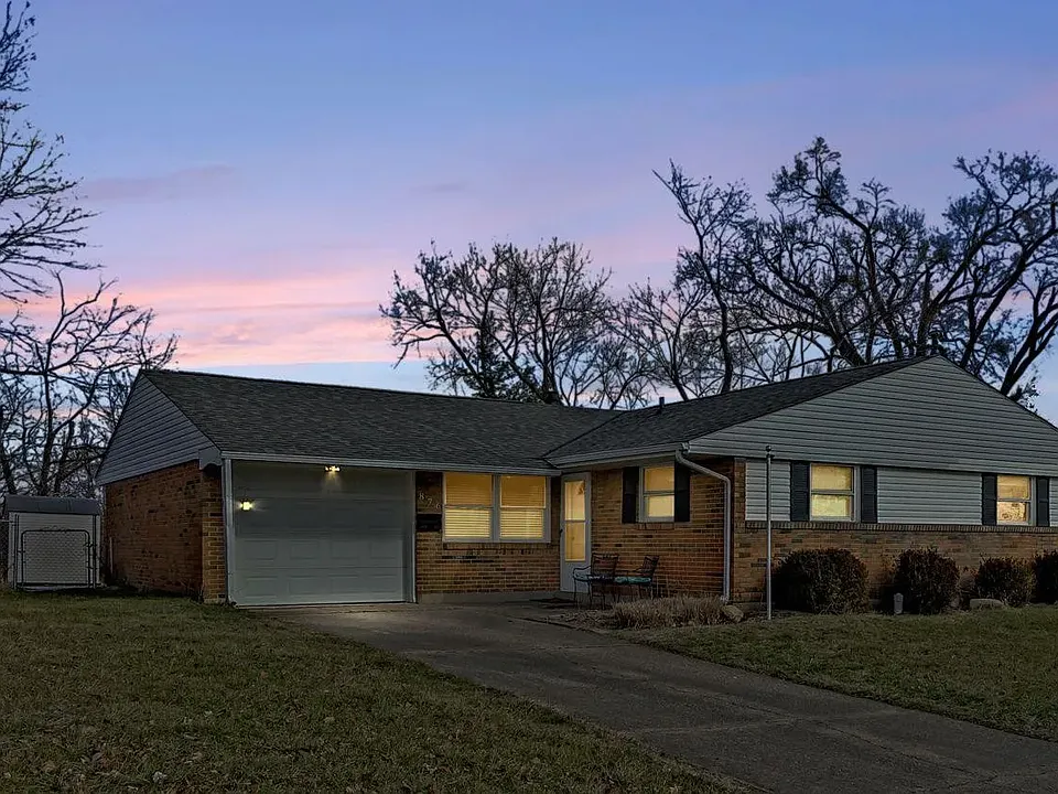 876 Tivoli Ln
