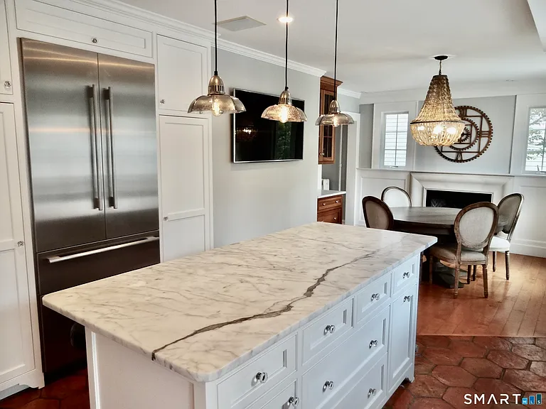 84 Sherman Ct — Photo 13