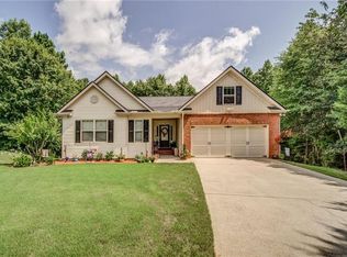 15 Bear Ln, Temple, GA 30179