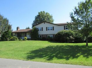 318 S 17th St, Lewisburg, PA 17837