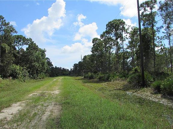 4th image of 15133 & 15153 Martinique Way