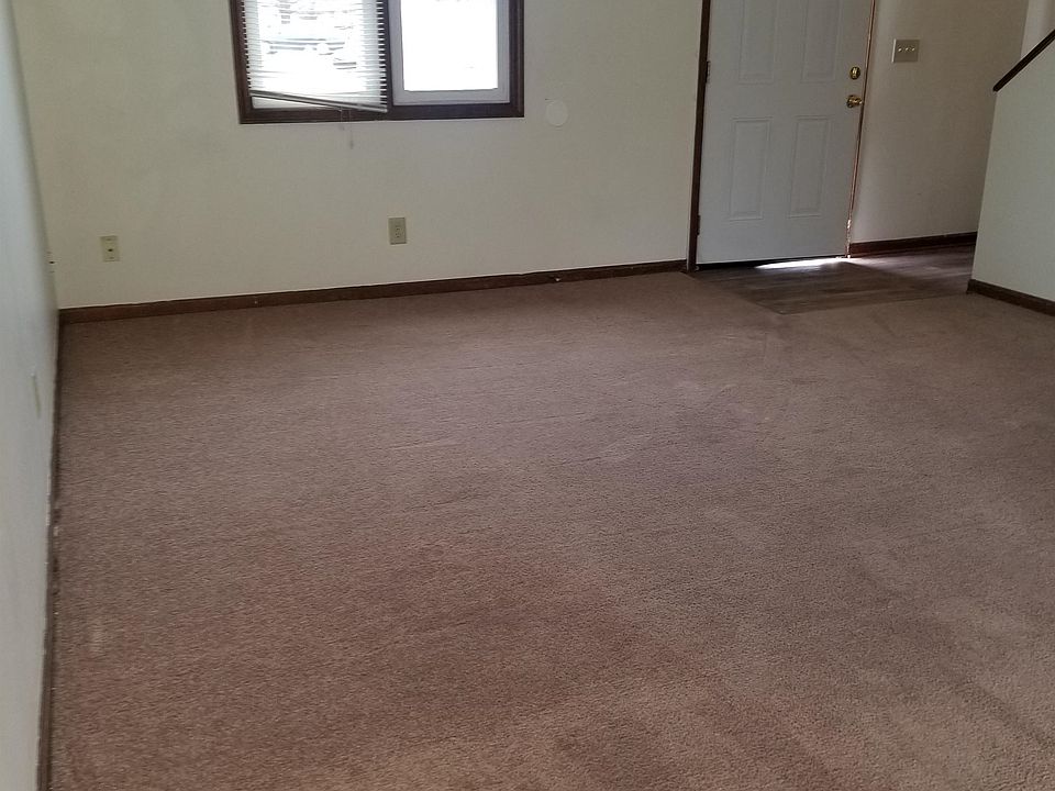 1375 Parkside Dr Junction City, KS Zillow