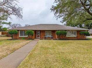 536 Doubletree Dr, Highland Village, TX 75077