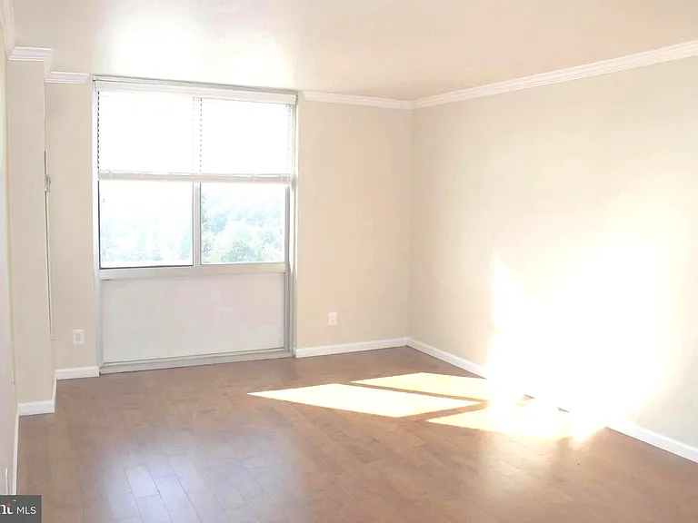 5101 River Rd #1815 — Photo 11