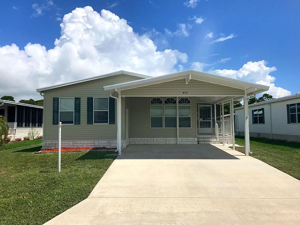 1st image of 832 Sapodilla Dr
