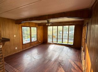 1080 E Ridge Rd, Gainesville, GA 30501