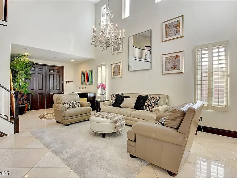 3541 Winter Wren St — Photo 4