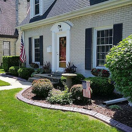 3rd image of 10541 W Manor Park Dr