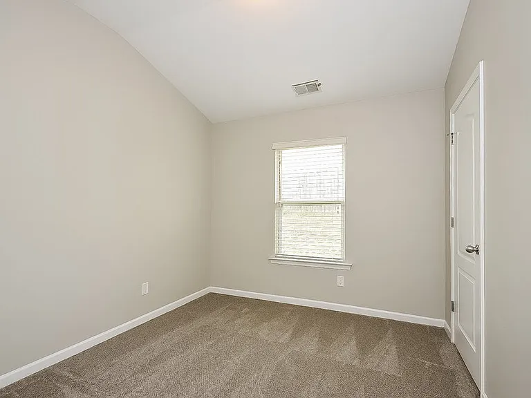 138 Hill Side Way — Photo 14