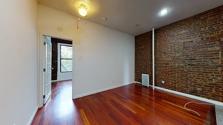 Rented by Bond New York | media 2