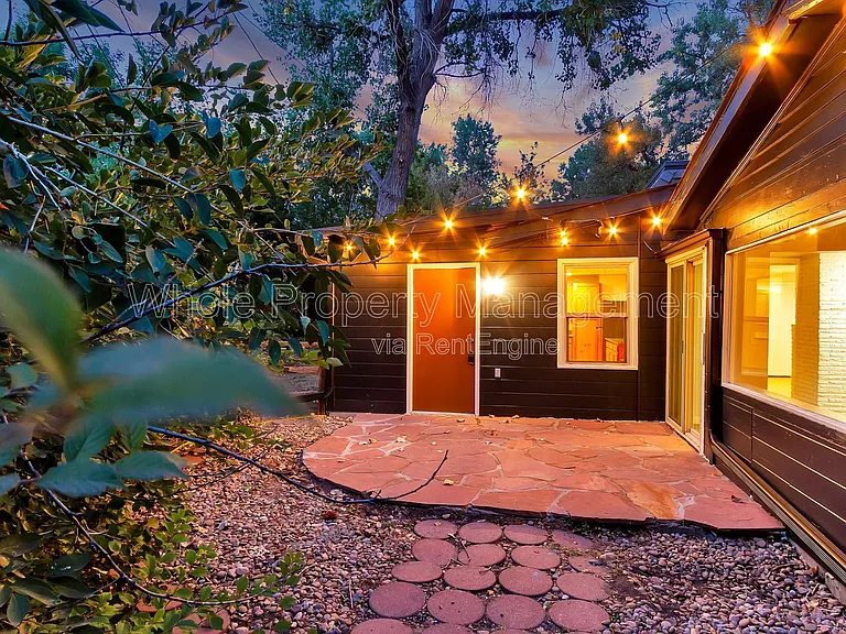 8845 W Frances Pl — Photo 19
