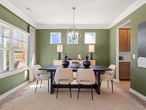 The James - Dining Room