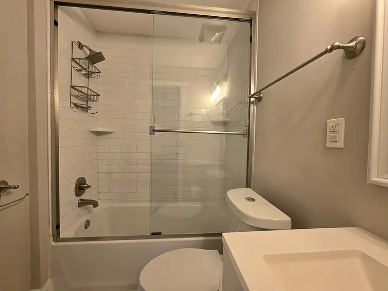 1102 E Georgia Rd — Photo 16