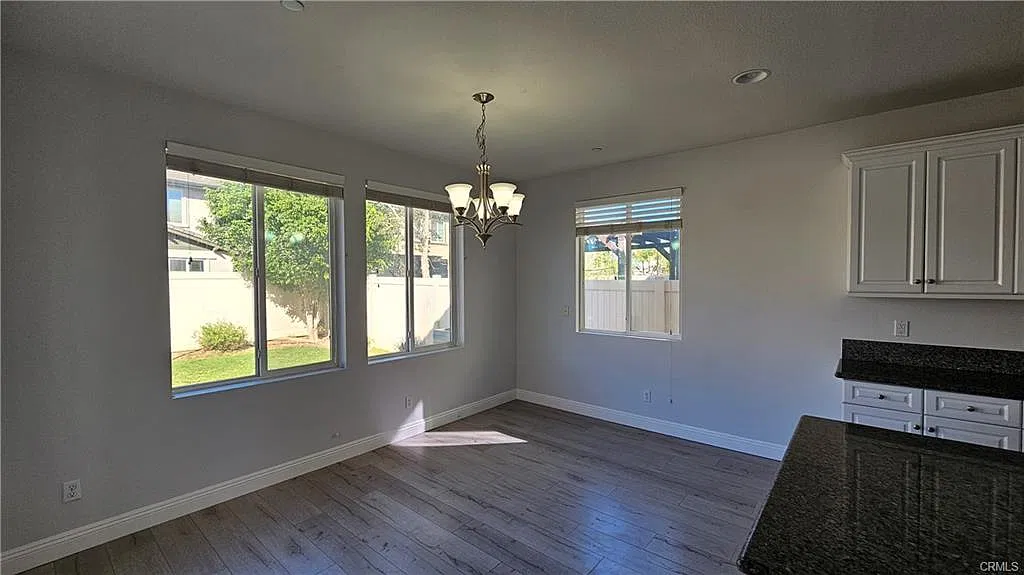 4 bed, 2437 sqft, $5,000 — Photo 4