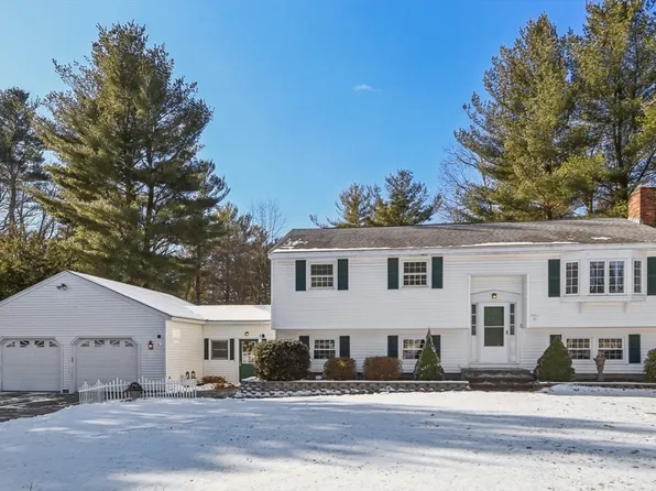 41 Redgate Rd, Tewksbury, MA 01876
