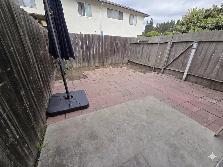 4165 Tiberon Dr — Photo 8
