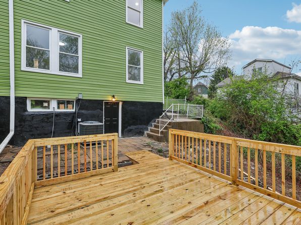 17 Parkview Ave, Newport, KY 41071