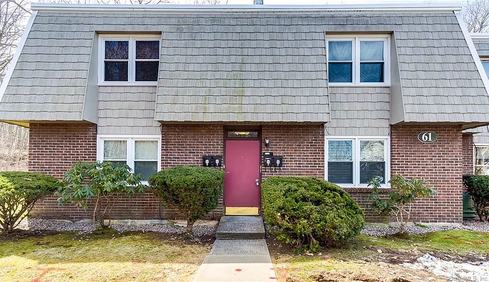 1st image of 61 Dover Ct #E