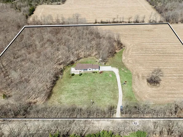 720291 Side Road 20, Georgian Bluffs, ON N0H 2T0