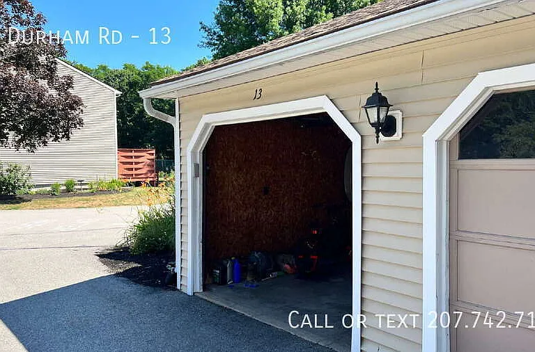 56 Durham Rd #13 — Photo 4