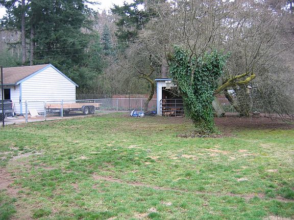 Garage & Backyard