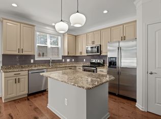 19907 Lamp Lighters Way, Cornelius, NC 28031