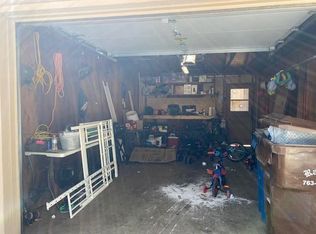 340 W Eagle Lake Dr, Maple Grove, MN 55369