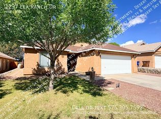 1237 Lea Ranch Dr, Las Cruces, NM 88012