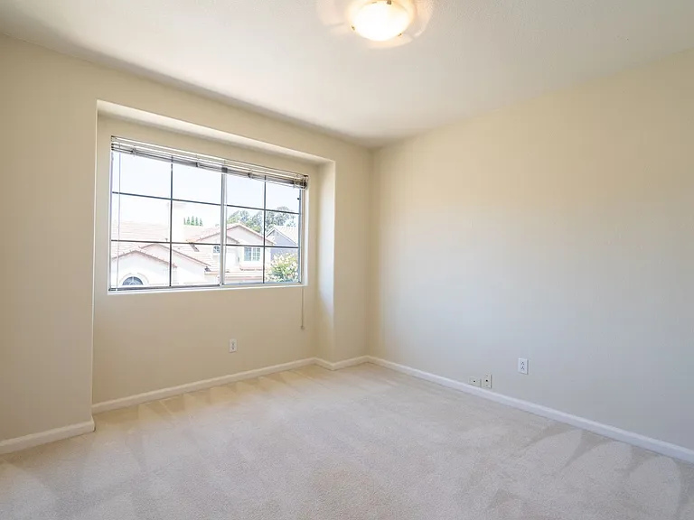 1109 Camellia Ct — Photo 32