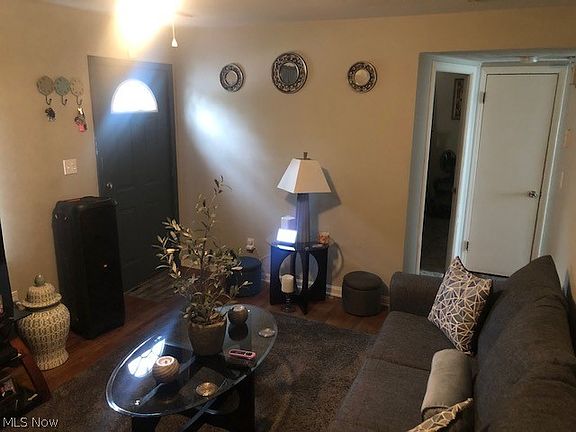 5th image of 13104 Wainfleet Ave