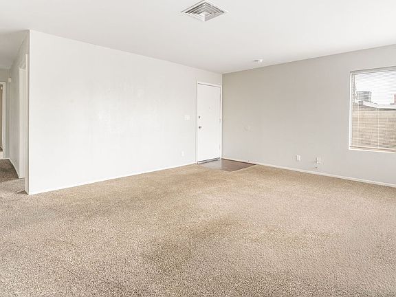 5th image of 7019 Grassy Knoll St