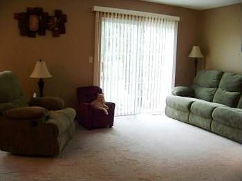 5th image of 10 Augusta Dr