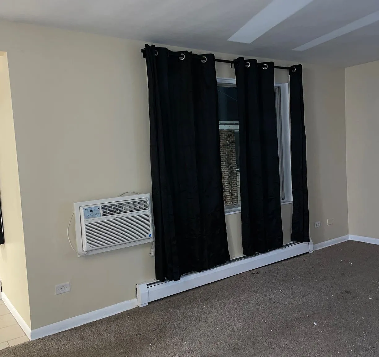 1 bed, 750 sqft, $1,150 — Photo 1