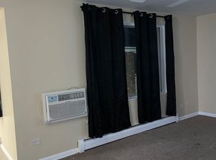 809 W Greenwood Ave APT 3F, Waukegan, IL 60087
