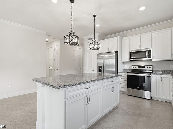 2nd image of 3421 Hampton Blvd