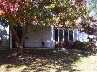 1141 Eastview Dr, Rantoul, IL 61866