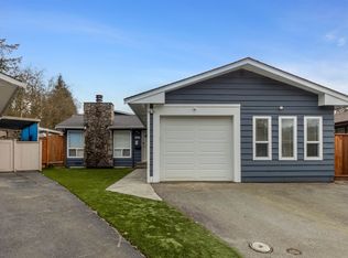 1904 Lodge Pl, Coquitlam, BC