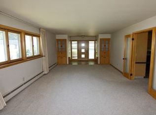 2700 S Van Buren St, Green Bay, WI 54301