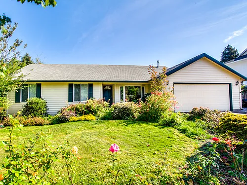 8590 SW Indian Hill Ln Photo 1