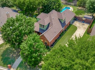 6609 Simmons Rd, North Richland Hills, TX 76182