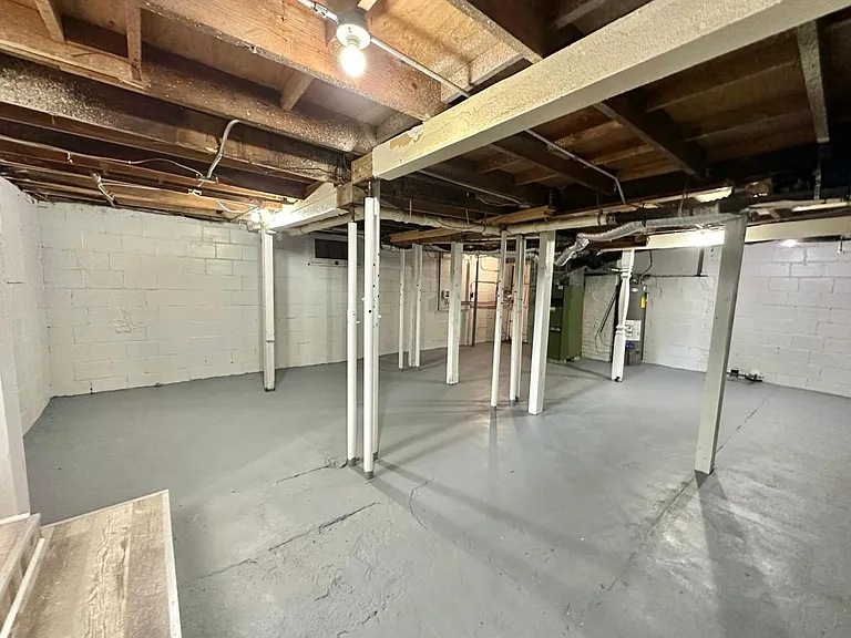 1217 Filmore St — Photo 8