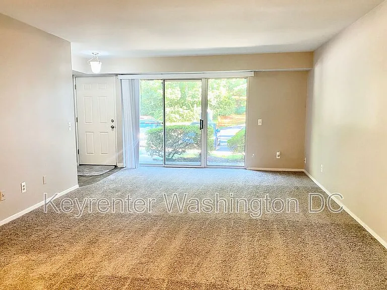 17405 Pipers Way — Photo 7