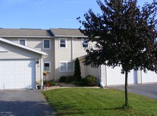 188 Ivy Ln, Danville, PA 17821